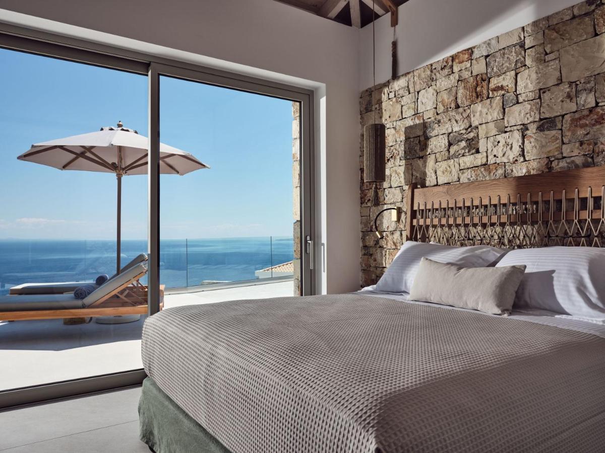 ETHERIA luxury Villas&Suites Ágios Nikolaos Exterior foto
